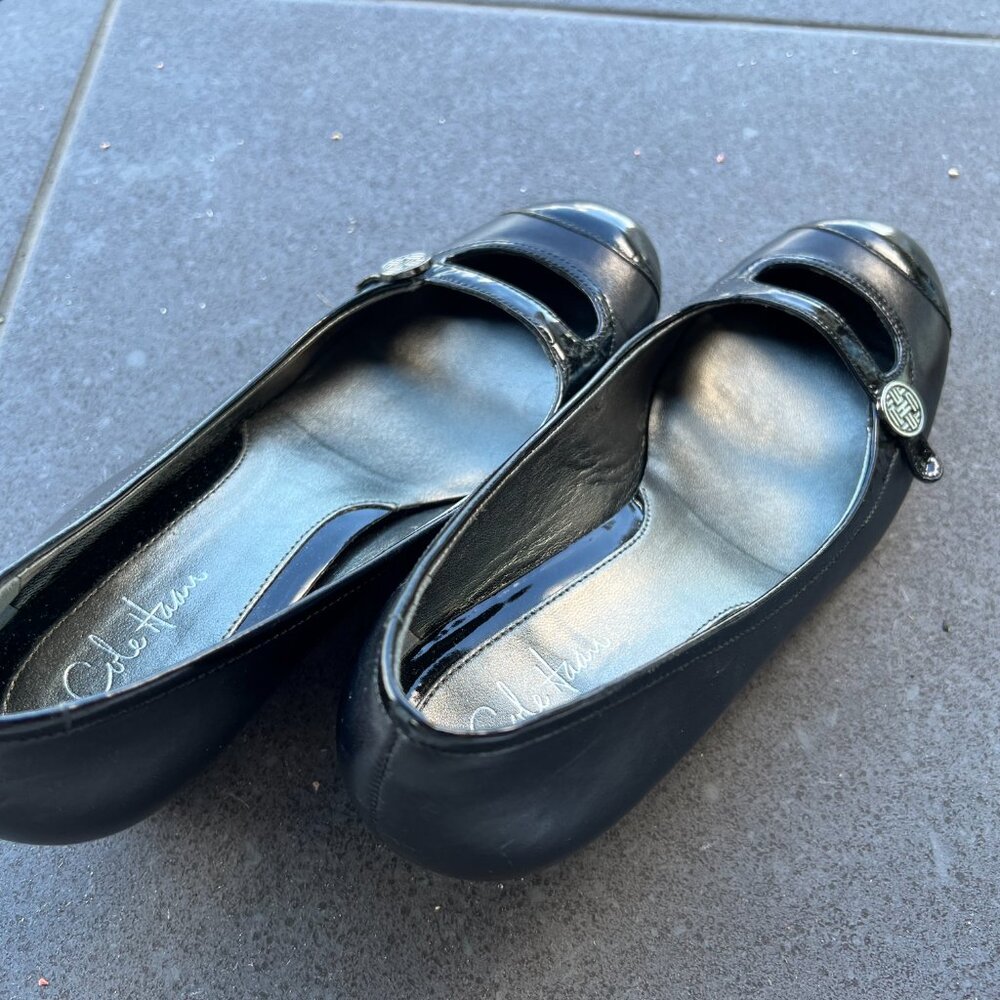 2 Pairs of Cole Haan Nike-Air shoes in size 6 B - Picture 8 of 16